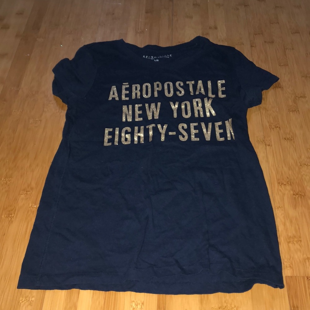 Aeropostale t shirt